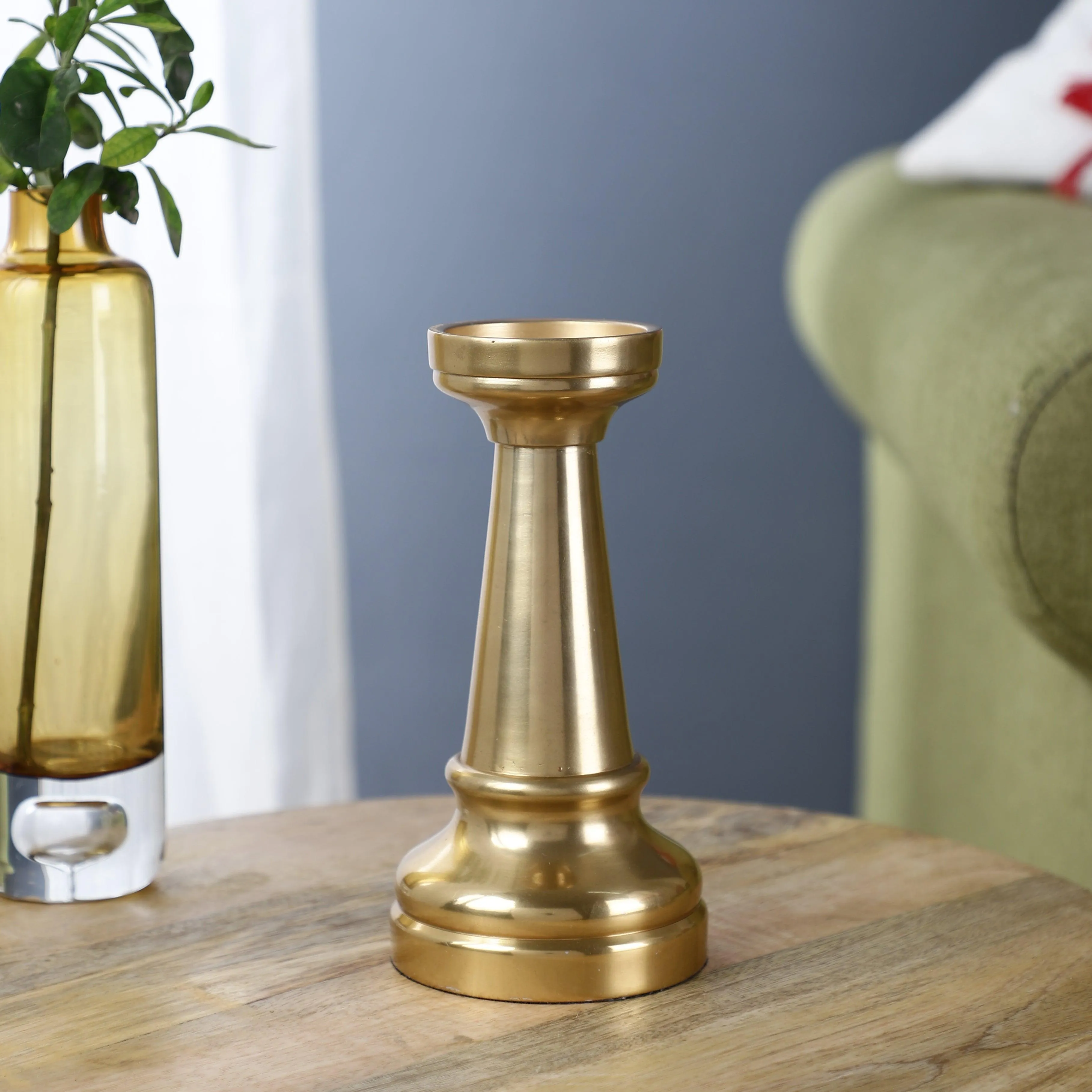 Decorative Aluminium Chess Rook Showpiece For Home Decor & Gifting