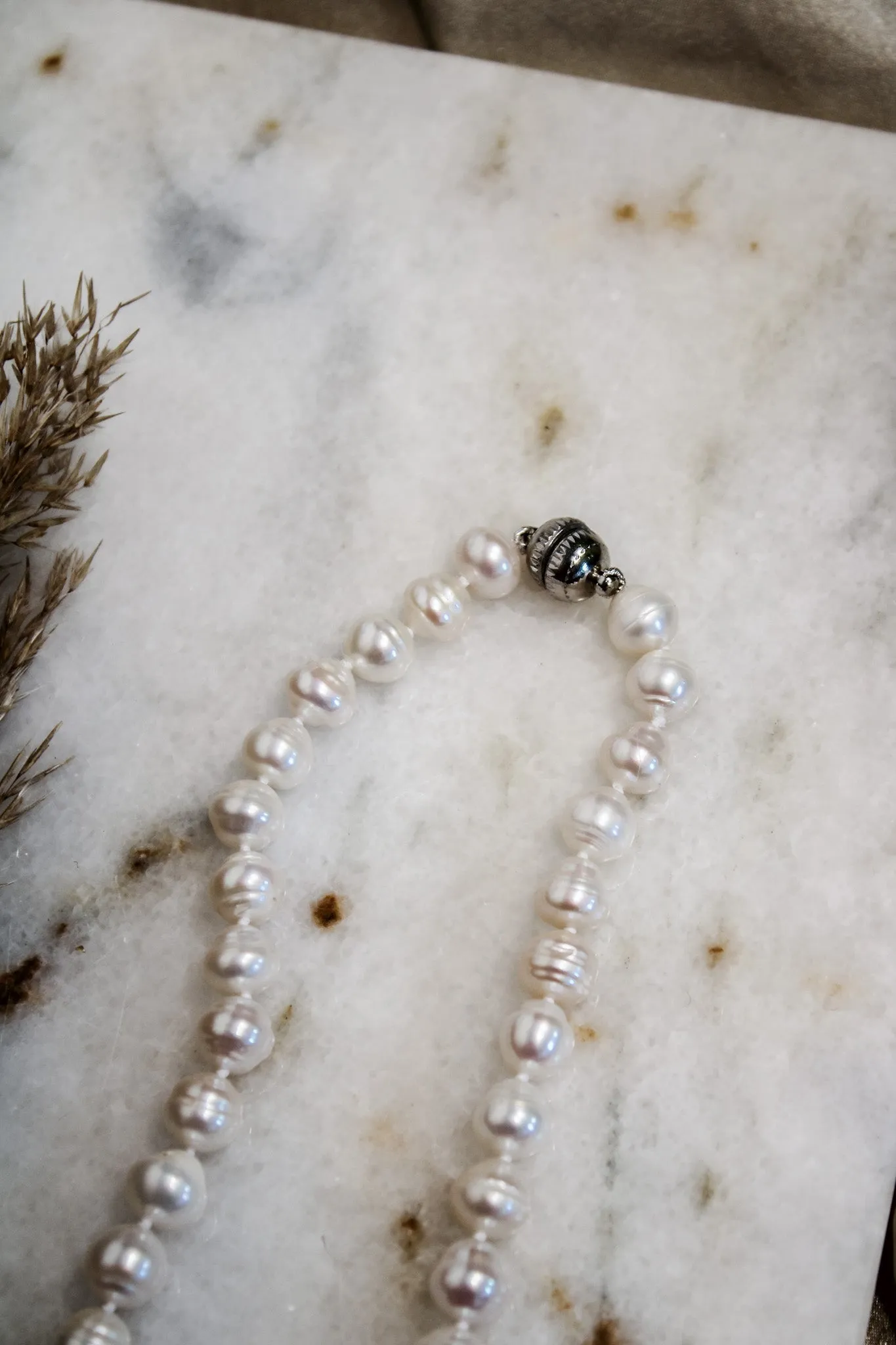Freshwater Pearls Magnet Necklace- (2 styles)
