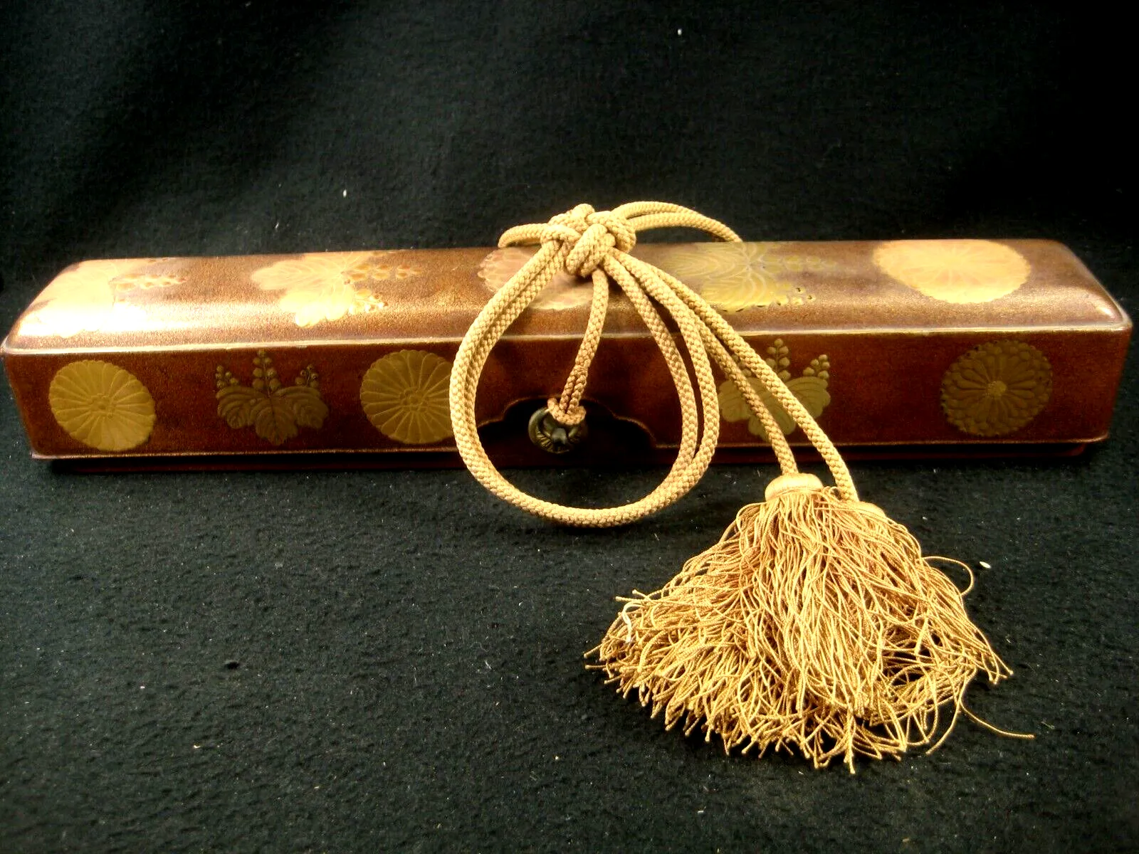 Rare Antique Japanese Edo Era (C1750) Samurai Dagger Box Family Crests Lacquer