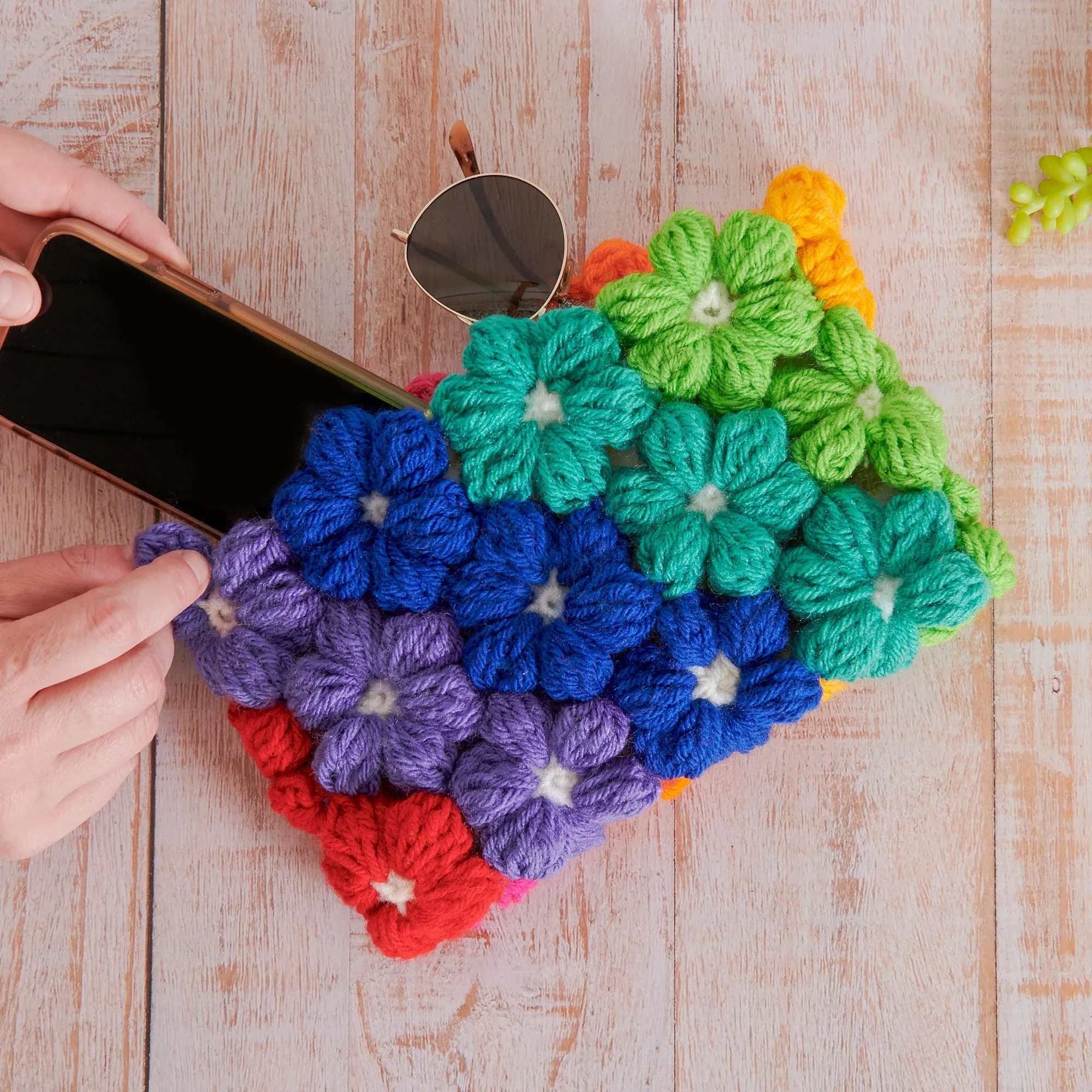 Red Heart Puffy Flowers Crochet Clutch