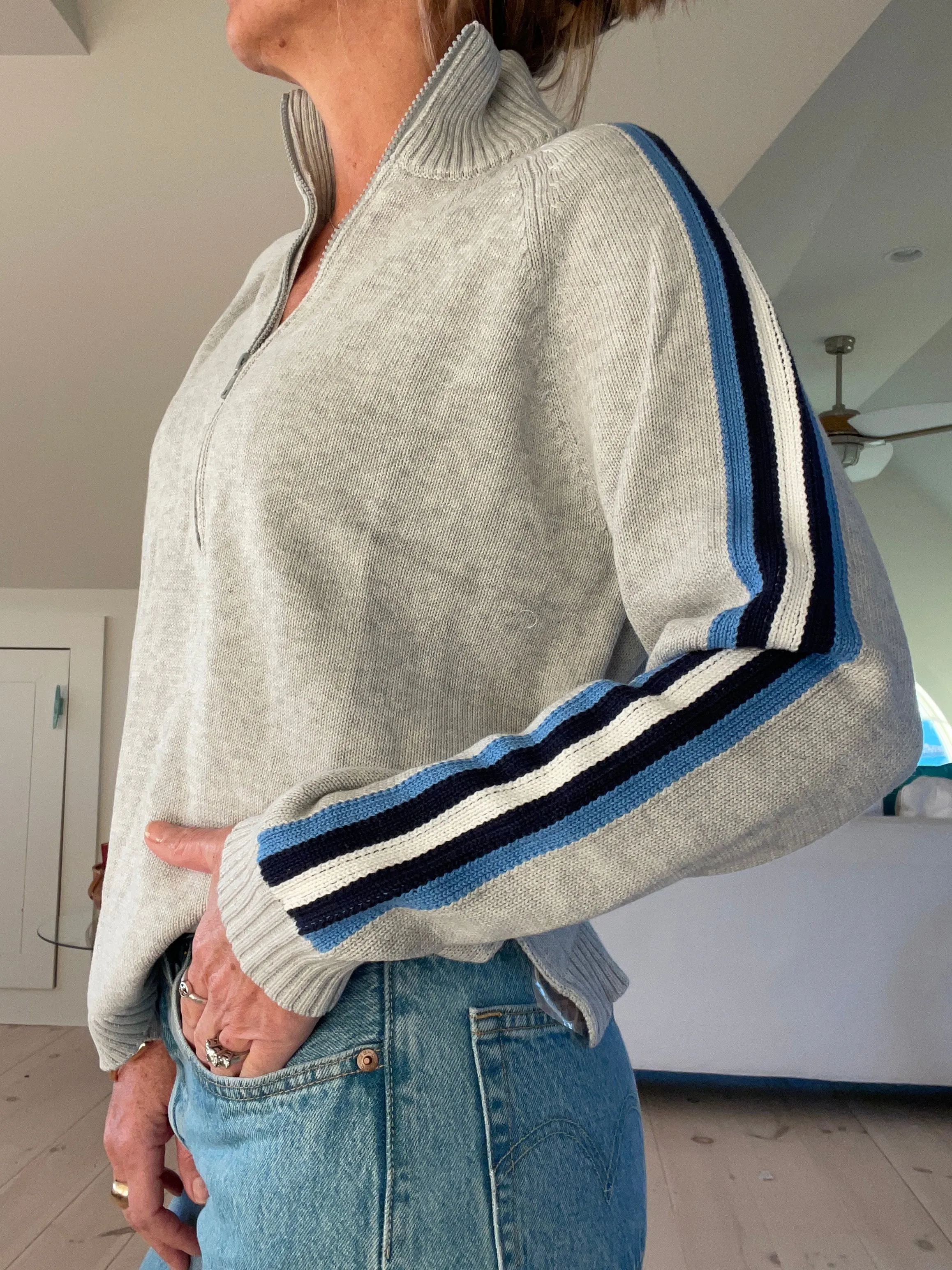 Retro 1/2 Zip Sweater Gray/Blues