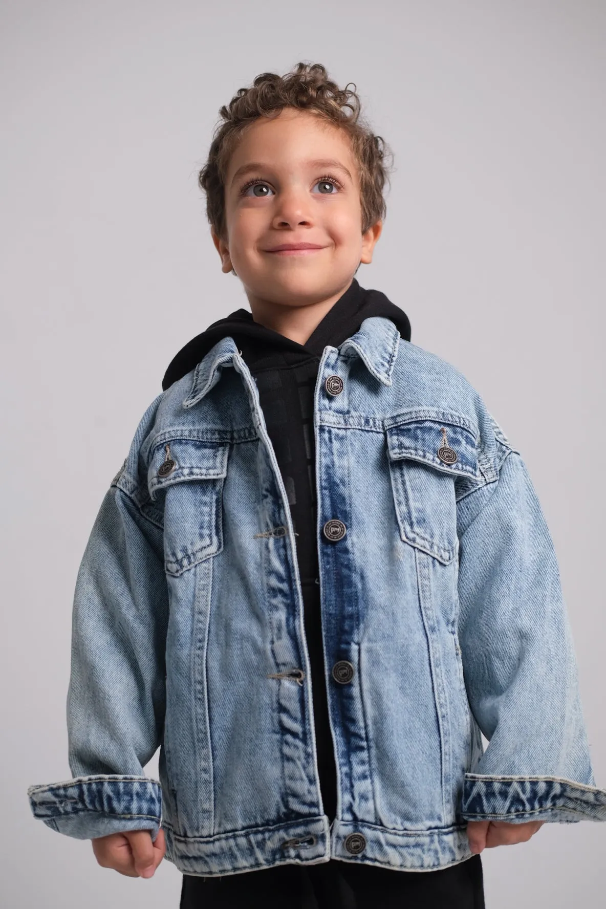 Unisex Blue Long-Sleeved Jean Jacket