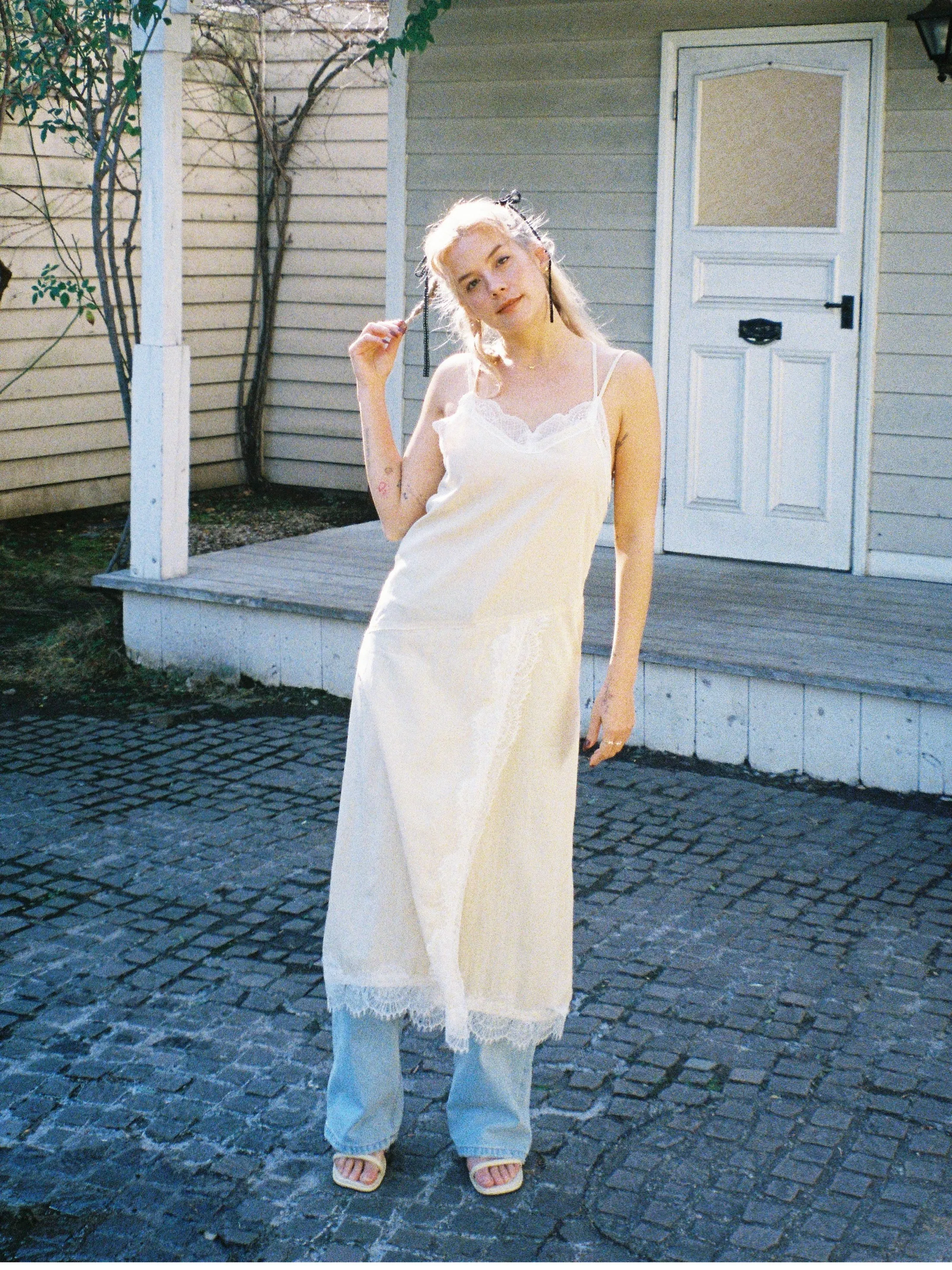 Vintage Lace Design Long Dress